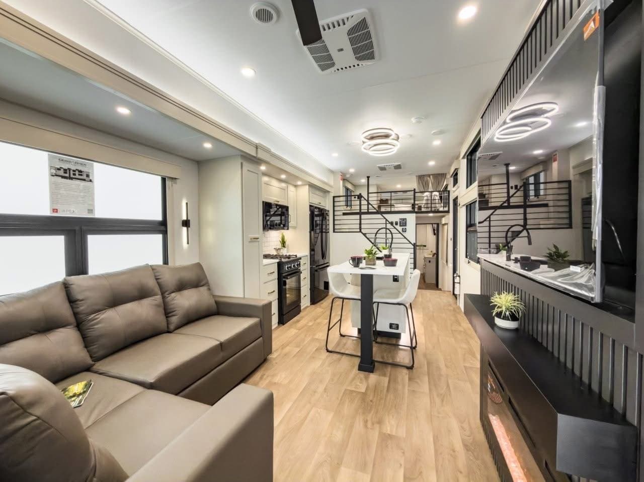 2026 Grand Design 2026 Grand Design Foundation - thumbnail 6