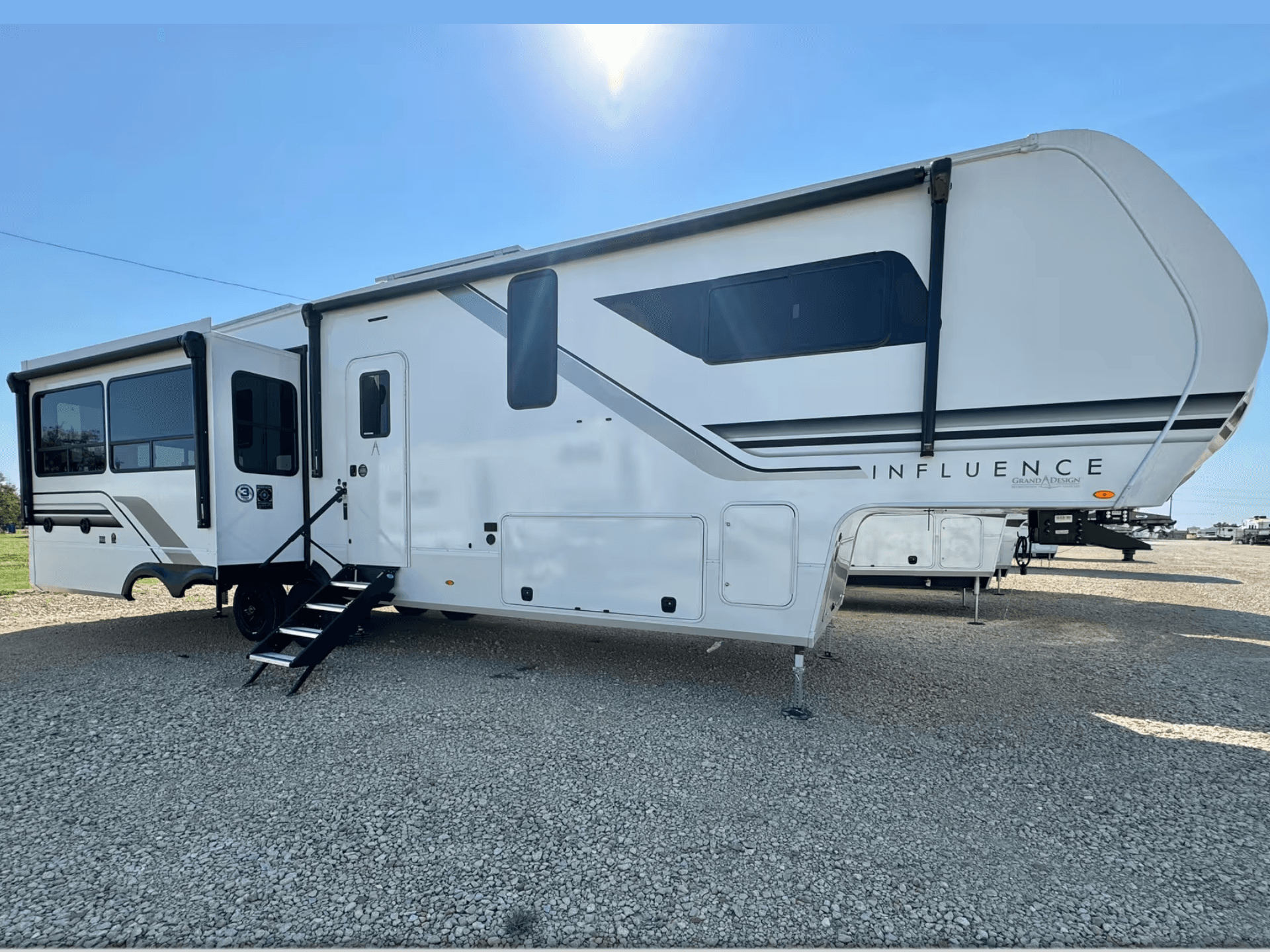 2025 Grand Design Influence 3503GK