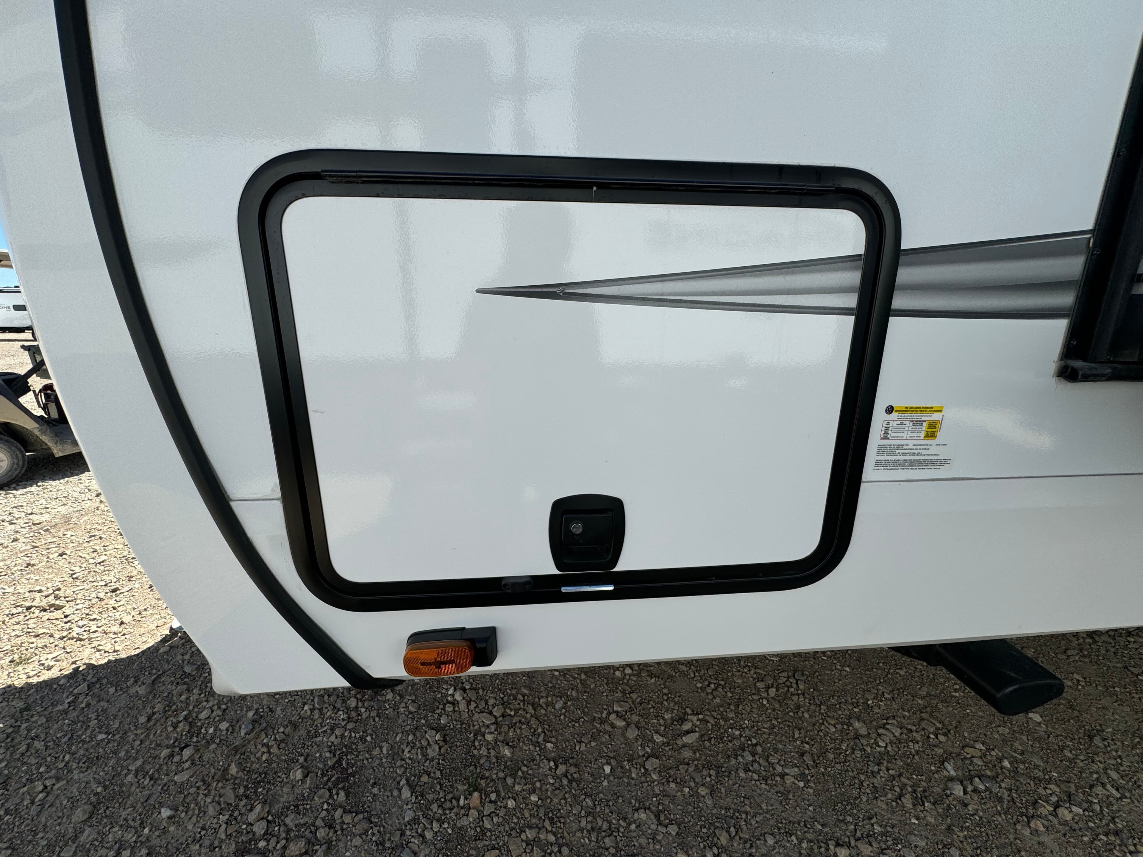 2025 Grand Design 2025 Grand Design Reflection - thumbnail 8