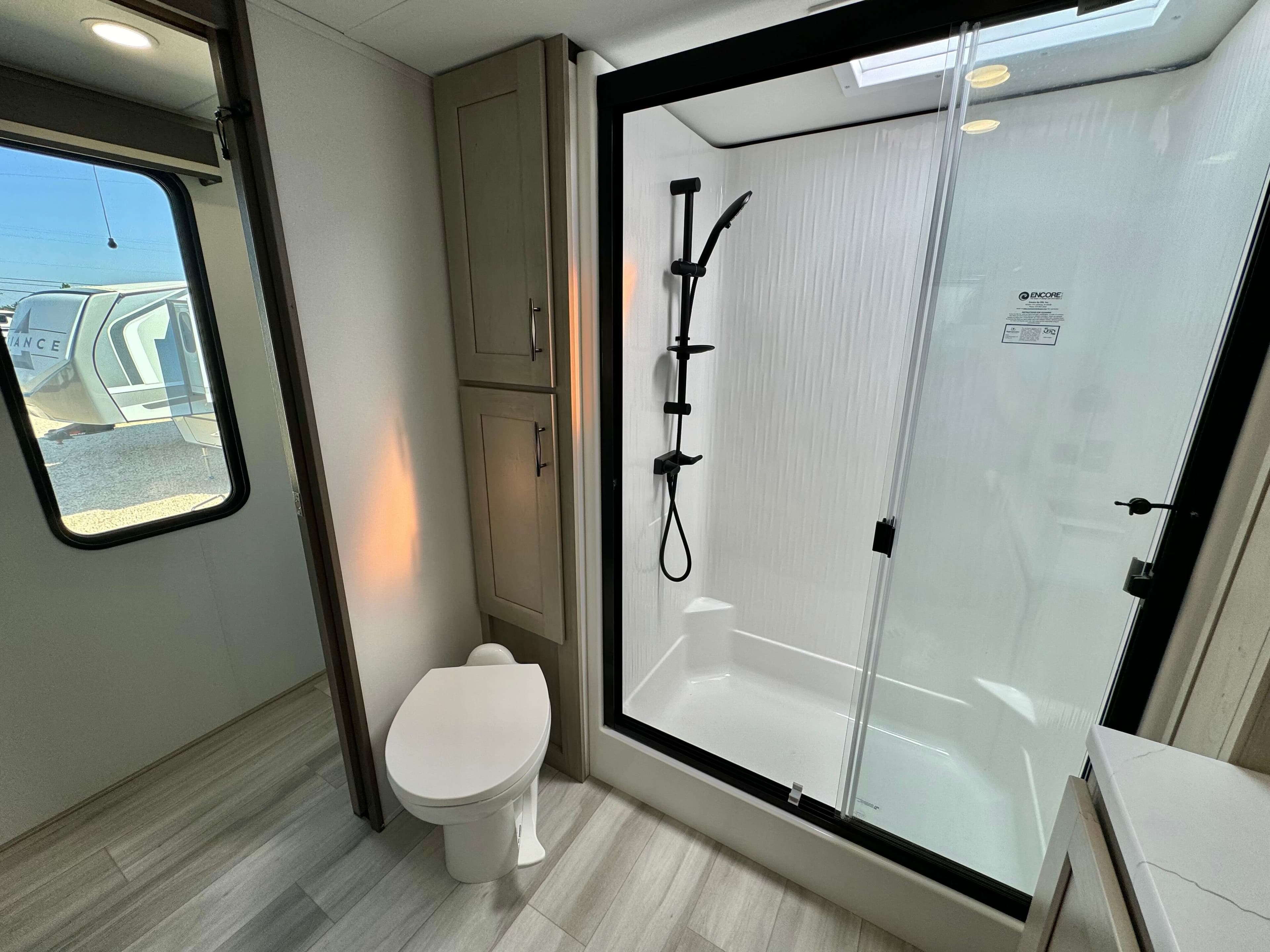 2025 Grand Design 2025 Grand Design Influence - thumbnail 40