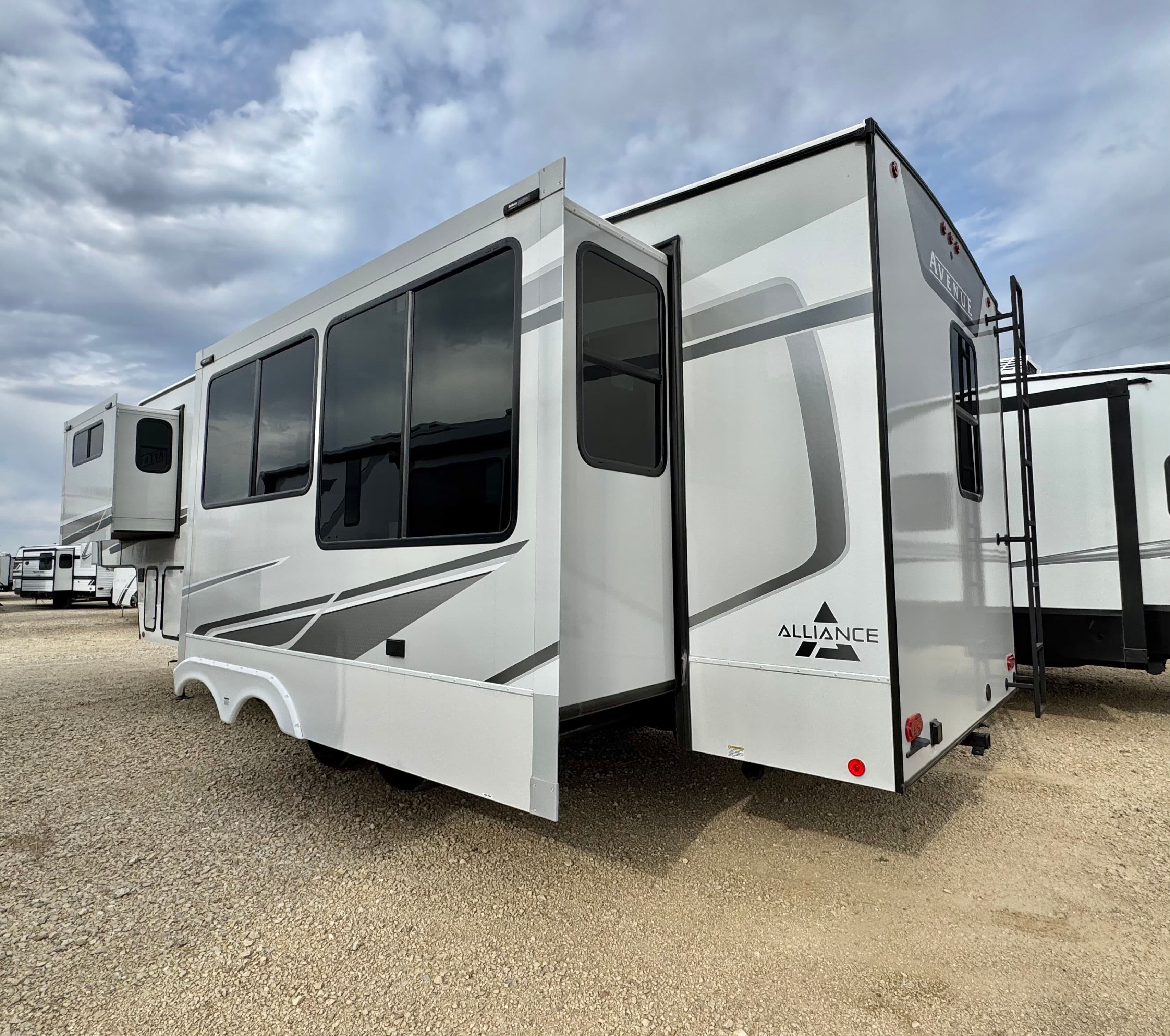 2025 Alliance RV 2025 Alliance RV Avenue - thumbnail 15