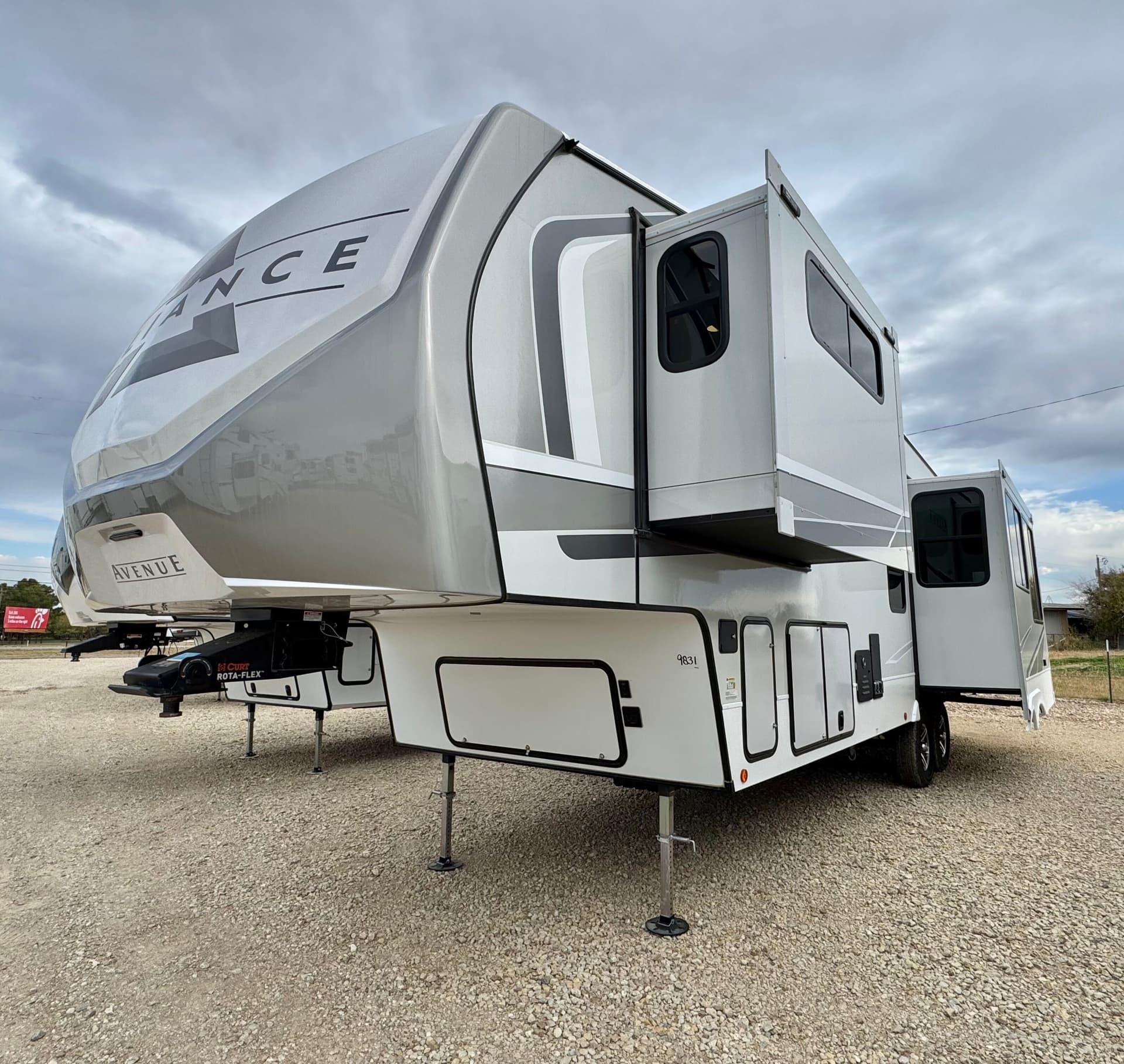 2025 Alliance RV 2025 Alliance RV Avenue - thumbnail 22