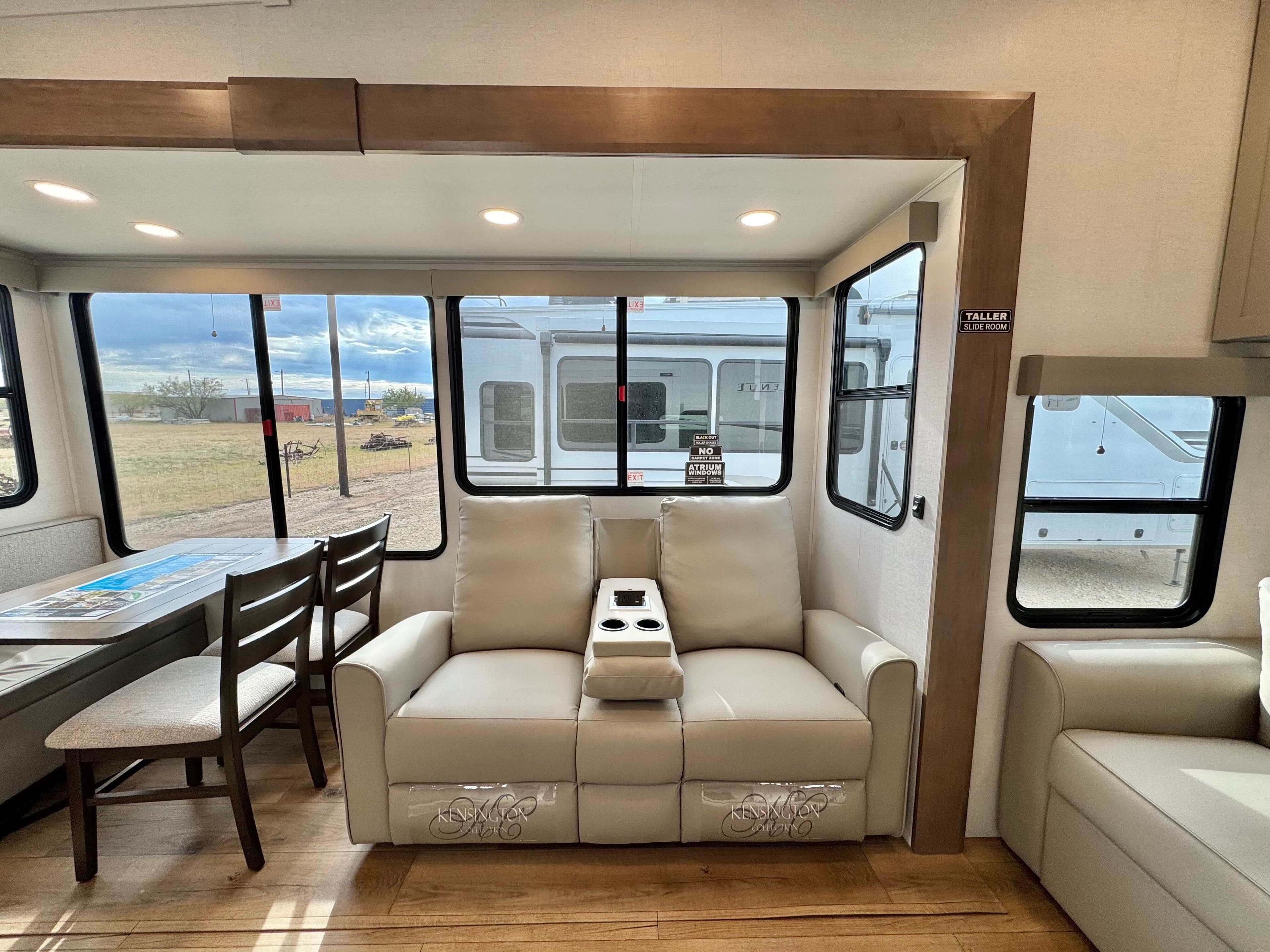 2025 Alliance RV 2025 Alliance RV Avenue - thumbnail 27