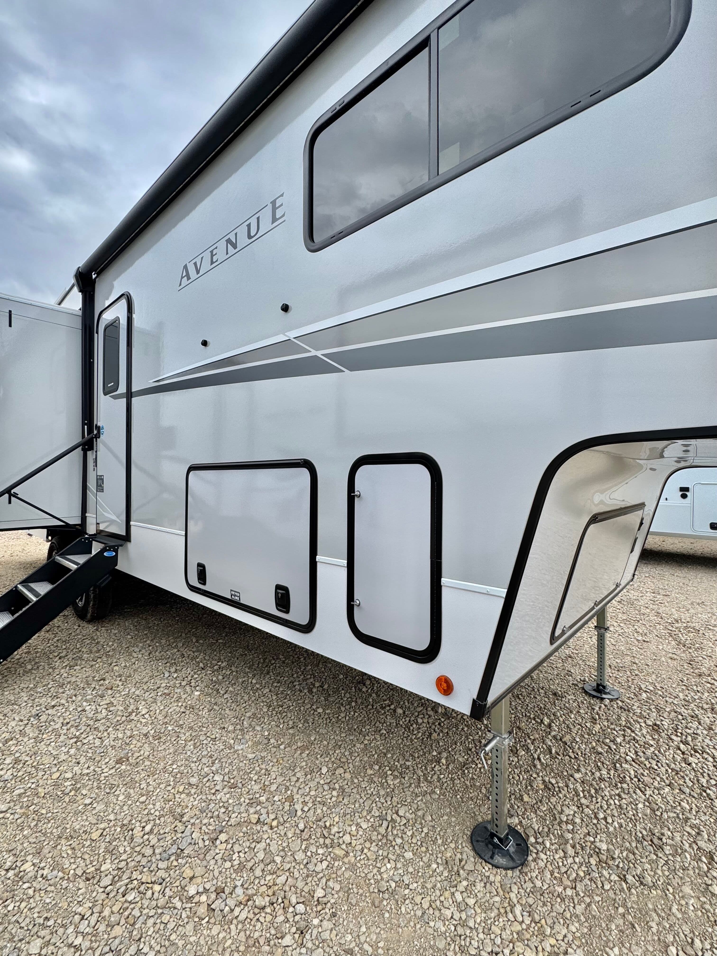 2025 Alliance RV 2025 Alliance RV Avenue - thumbnail 5