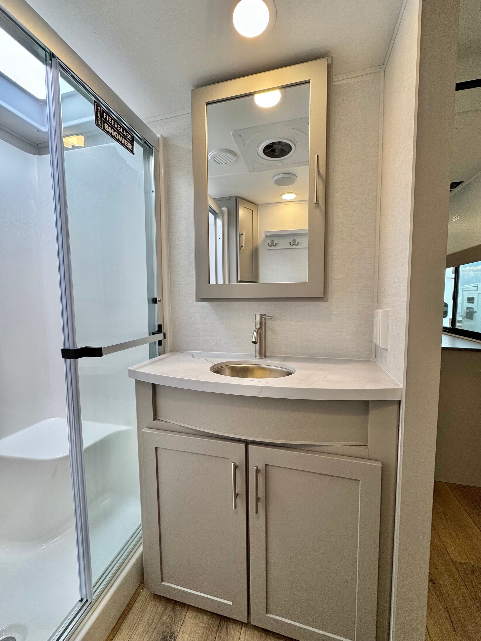 2025 Alliance RV 2025 Alliance RV Avenue - thumbnail 49