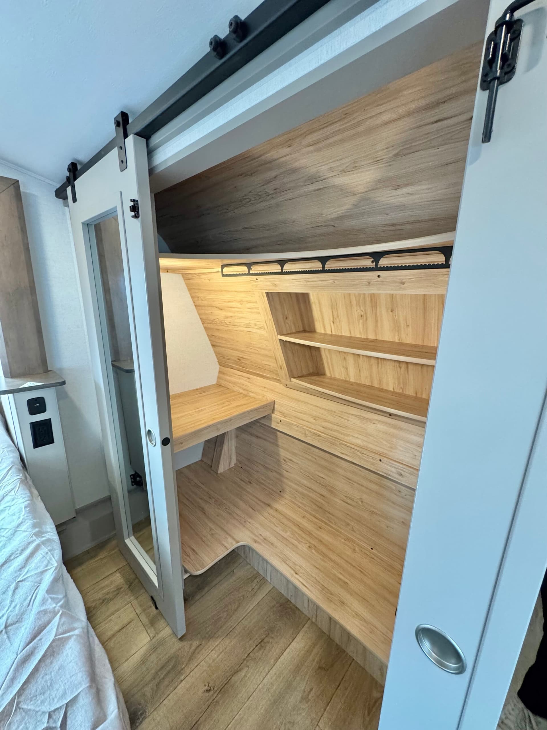 2025 Alliance RV 2025 Alliance RV Avenue - thumbnail 54