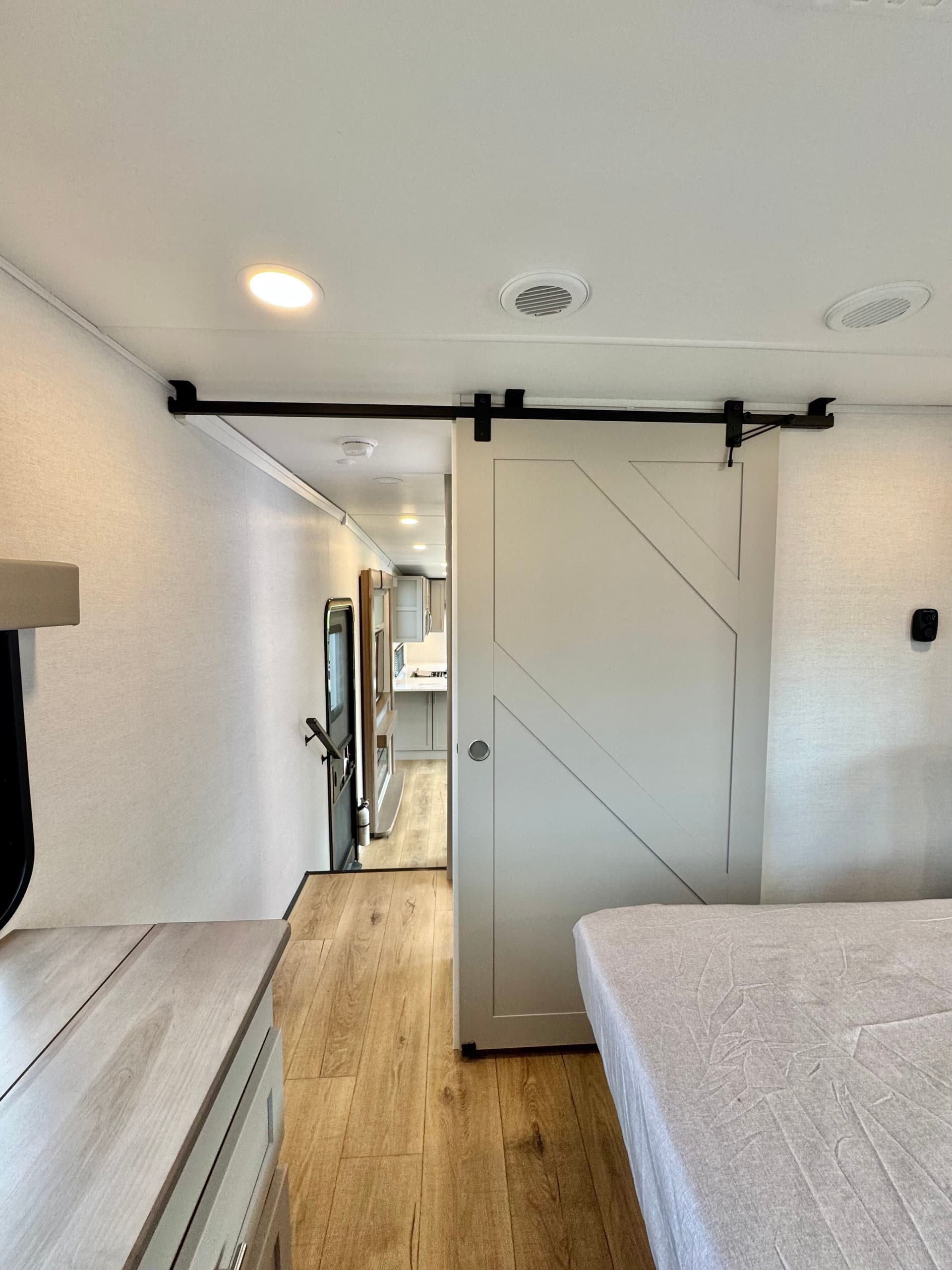 2025 Alliance RV 2025 Alliance RV Avenue - thumbnail 58