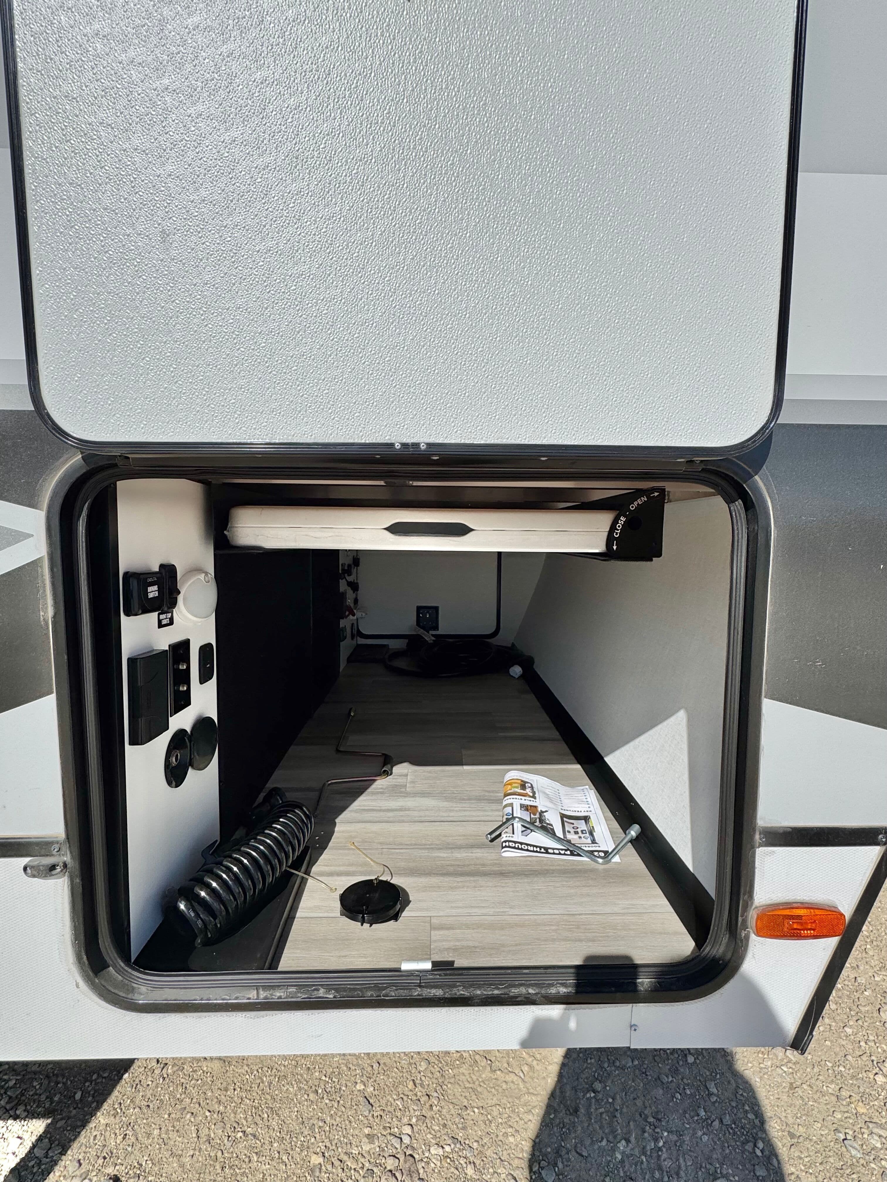 2025 Alliance RV 2025 Alliance RV Delta - thumbnail 4