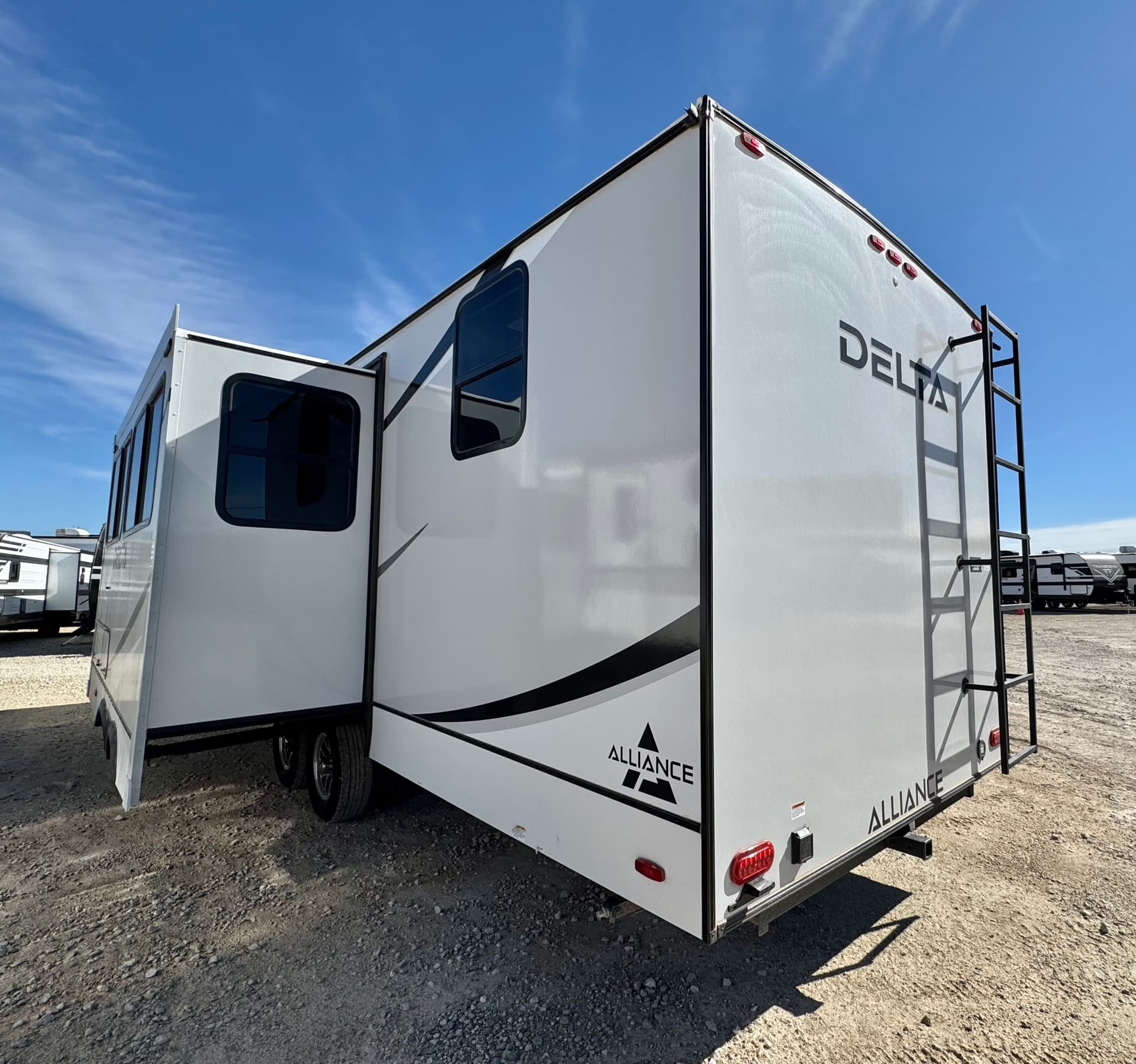 2025 Alliance RV 2025 Alliance RV Delta - thumbnail 10