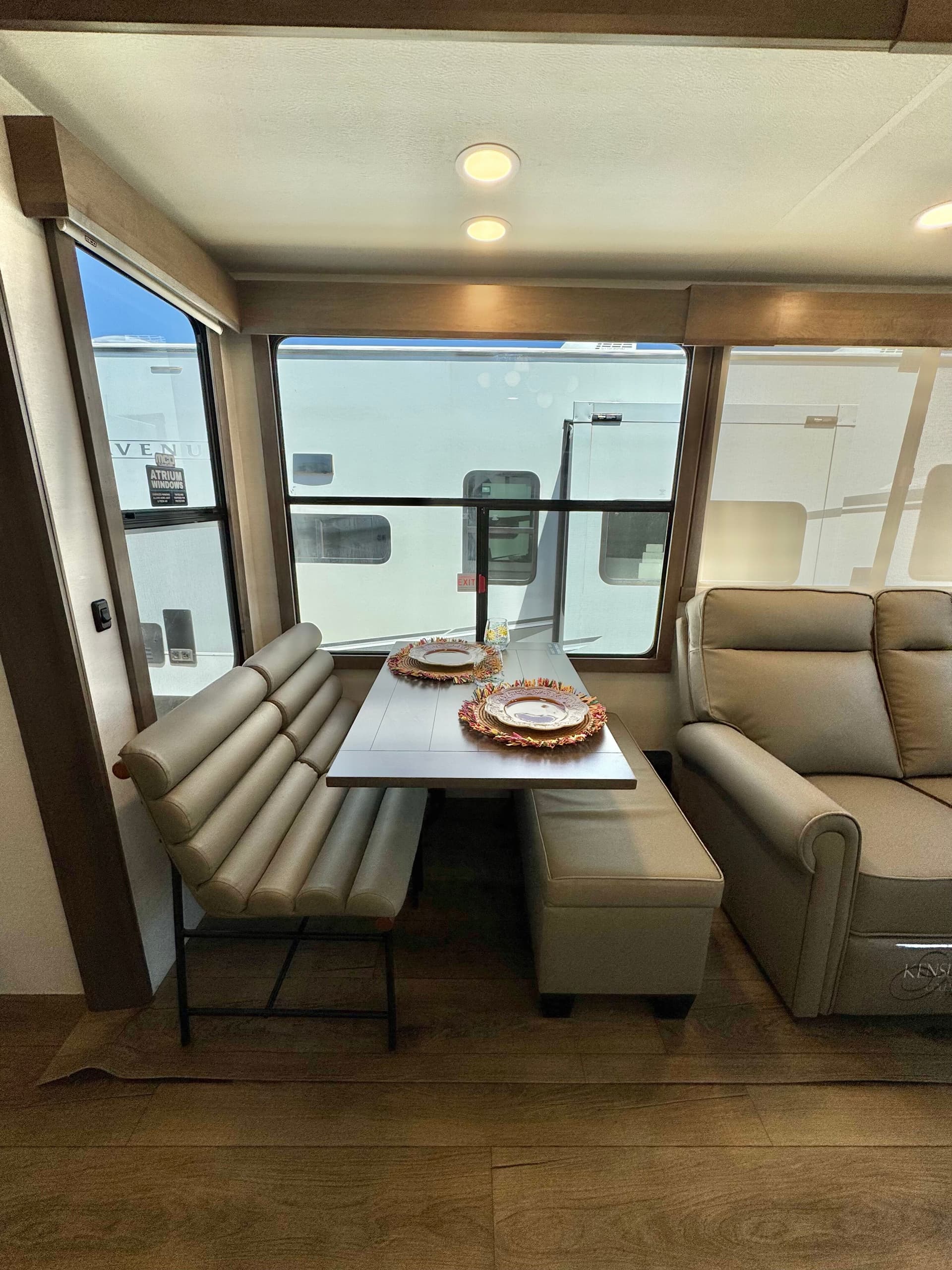 2025 Alliance RV 2025 Alliance RV Paradigm - thumbnail 37