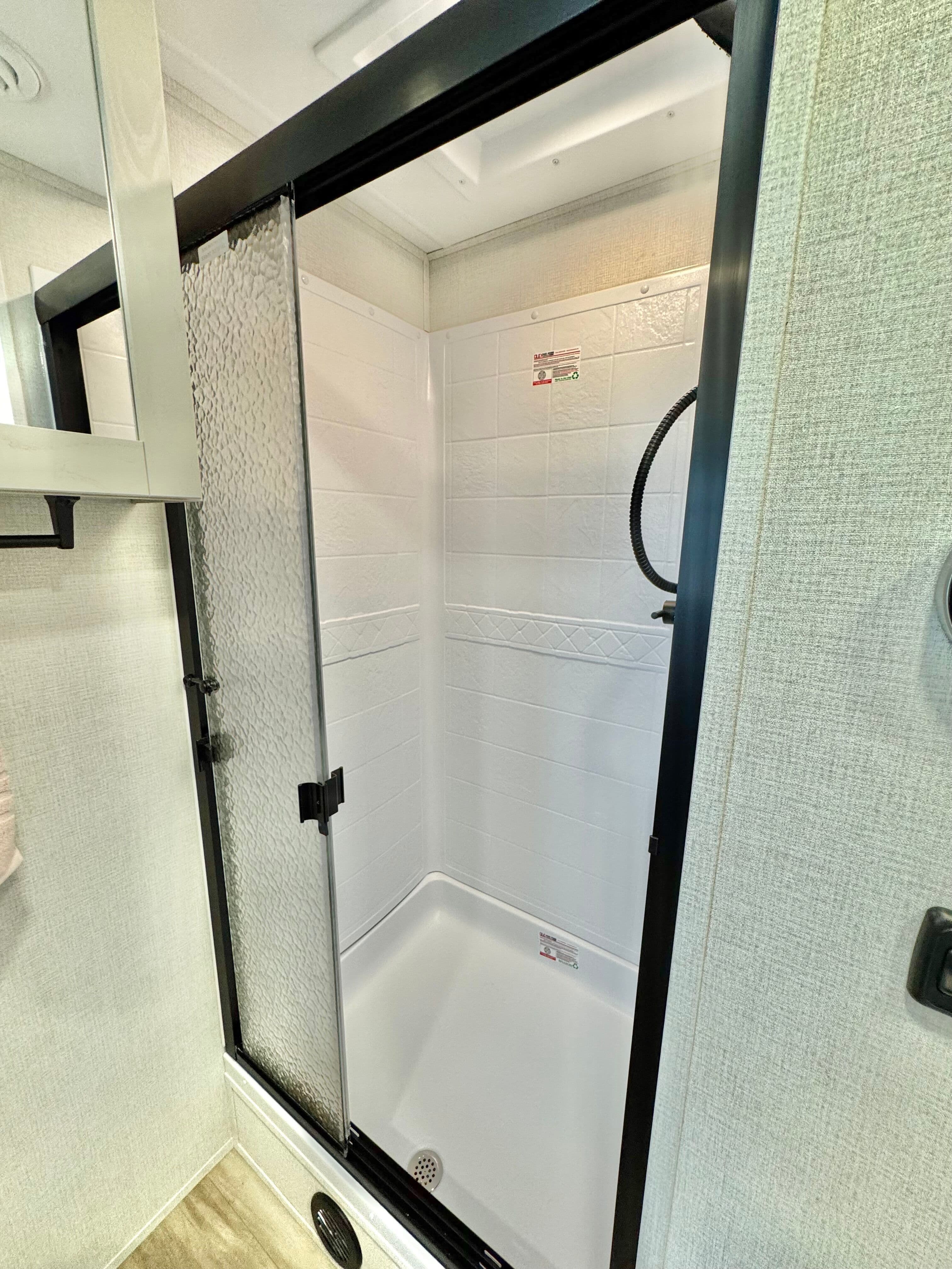 2025 Grand Design 2025 Grand Design Reflection - thumbnail 42