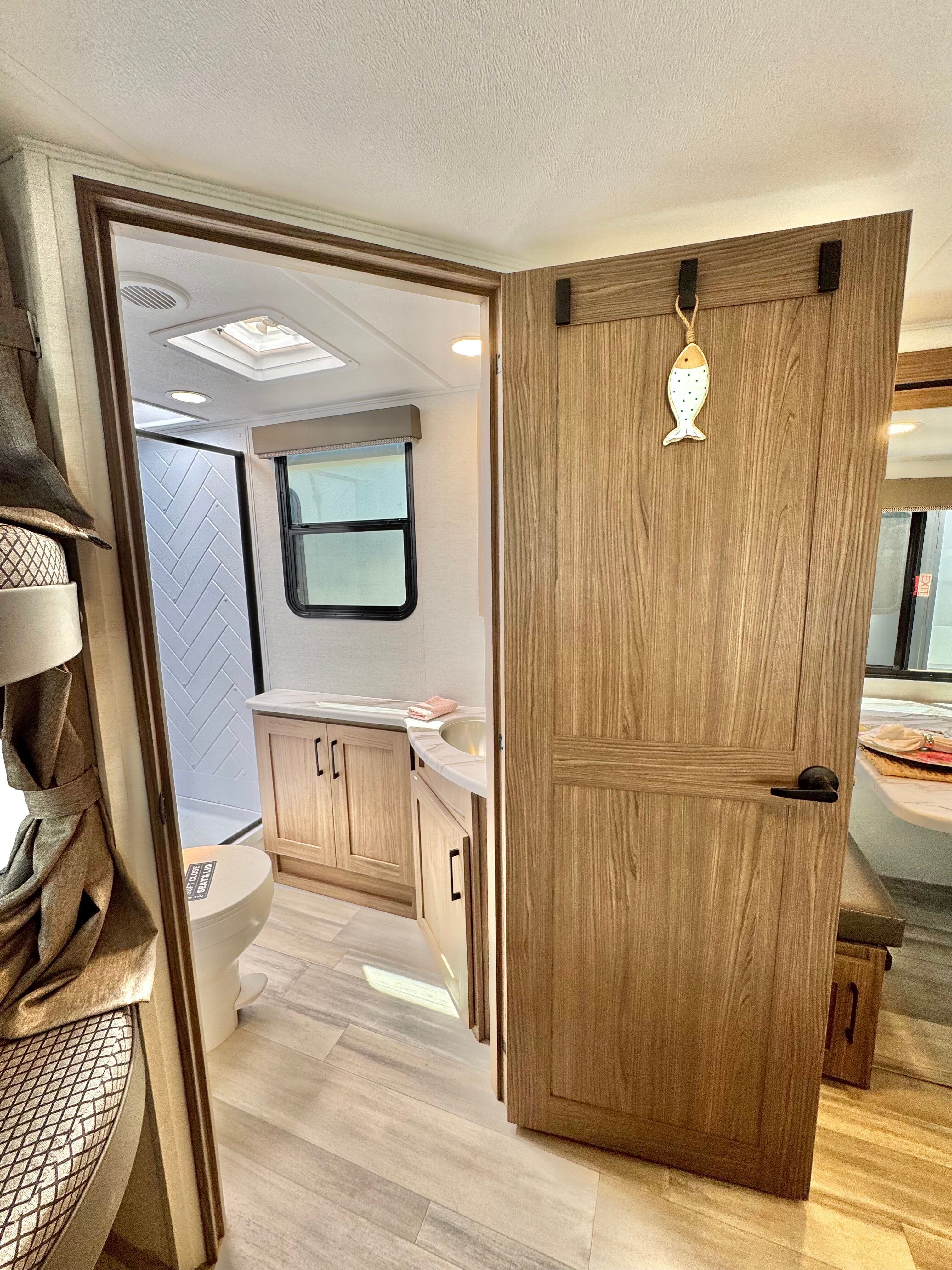 2025 Alliance RV 2025 Alliance RV Delta Ultra Lite - thumbnail 33