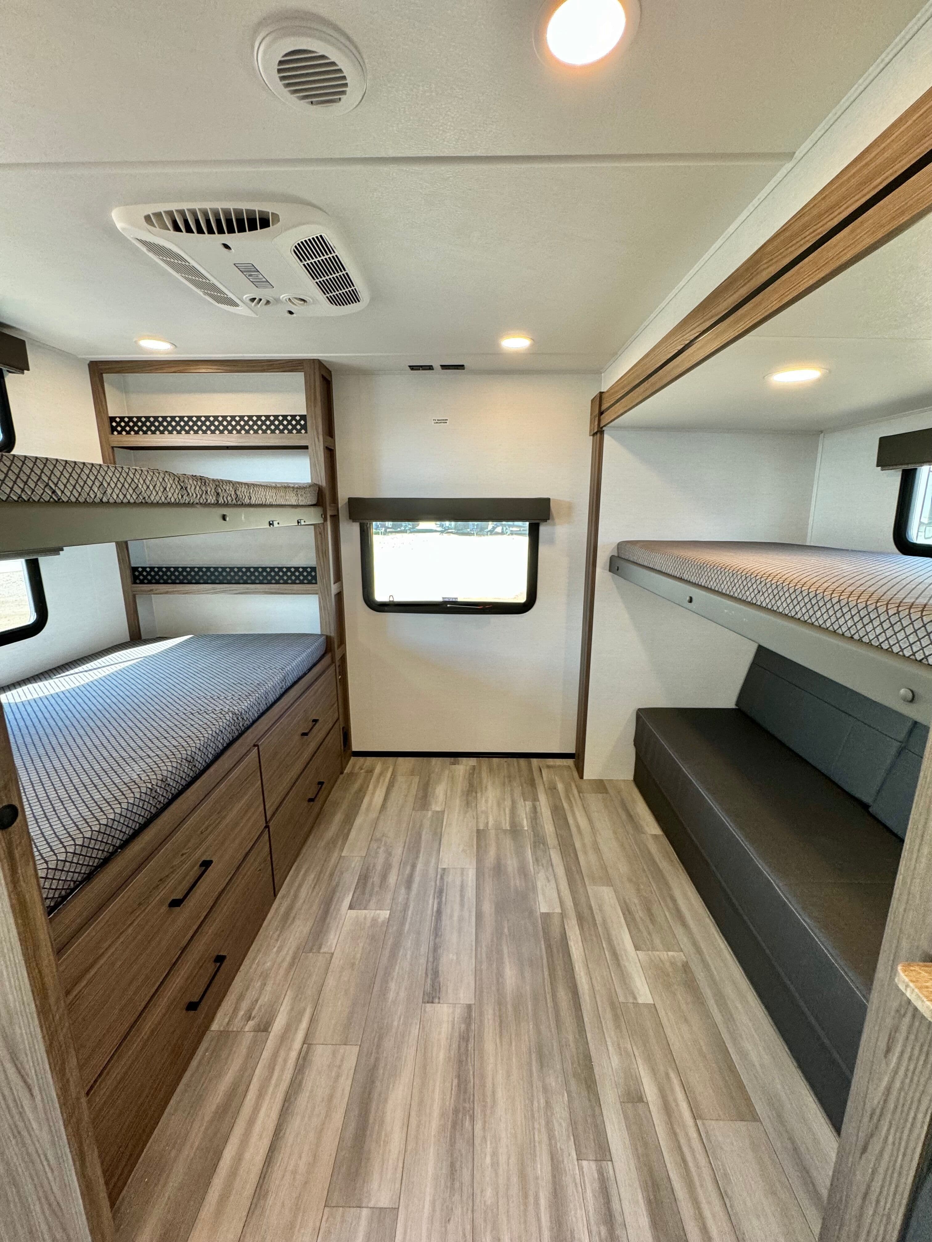 2025 Alliance RV 2025 Alliance RV Delta - thumbnail 31