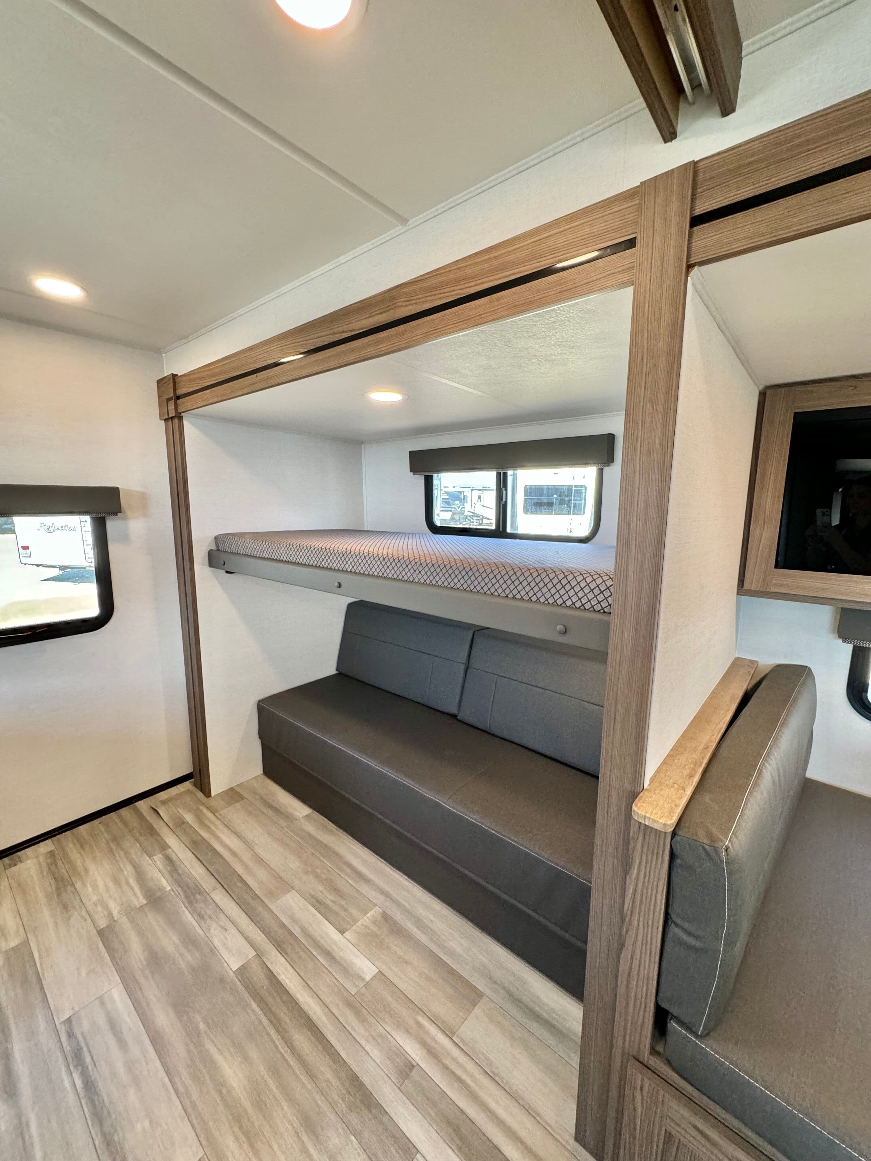 2025 Alliance RV 2025 Alliance RV Delta - thumbnail 33