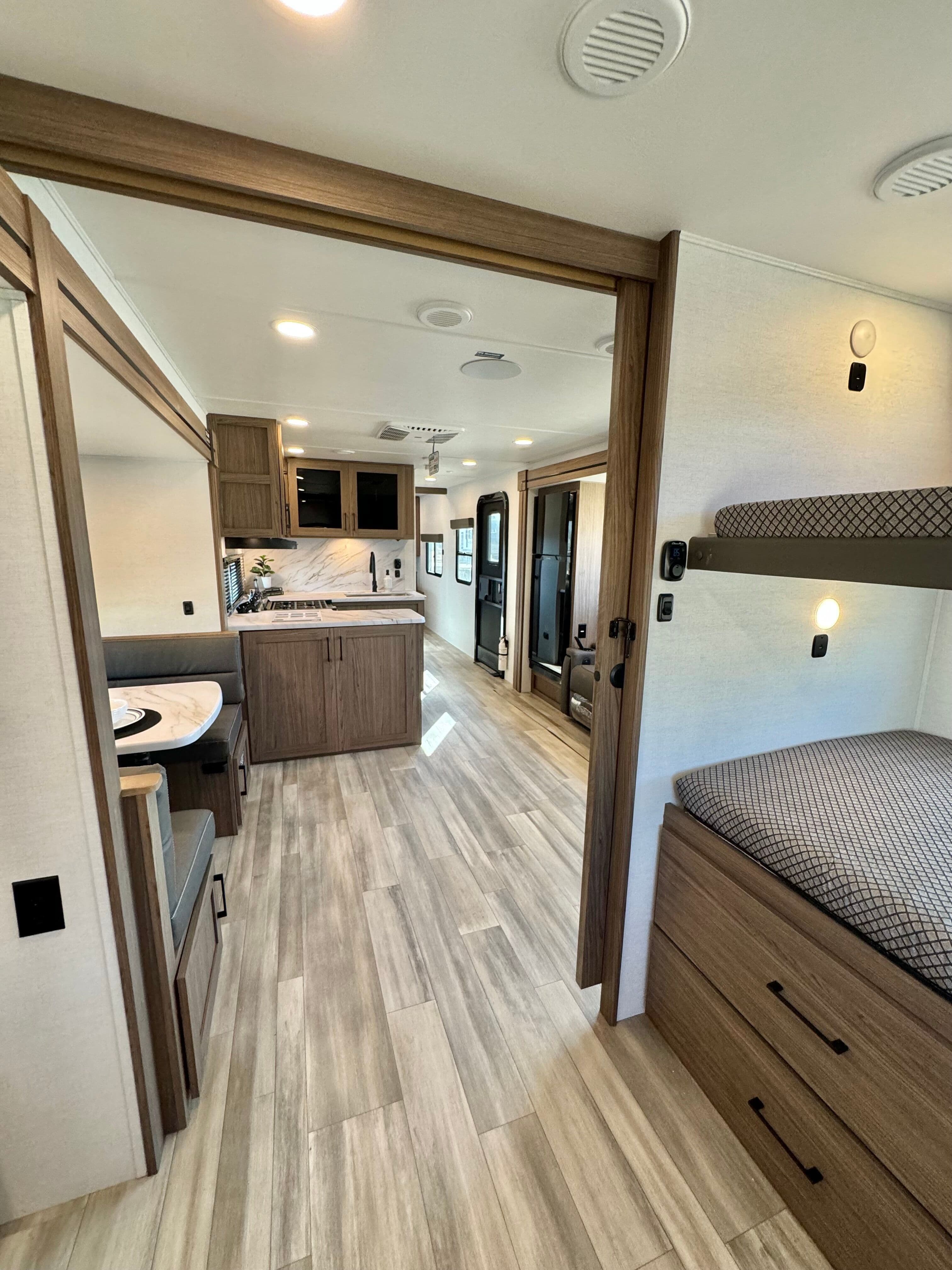 2025 Alliance RV 2025 Alliance RV Delta - thumbnail 34