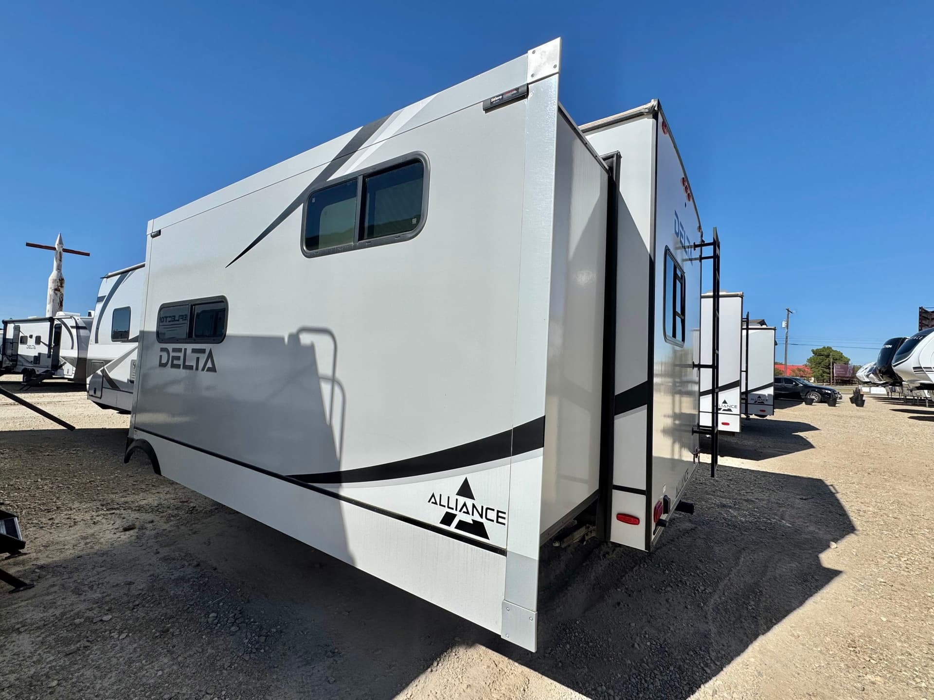 2025 Alliance RV 2025 Alliance RV Delta - thumbnail 5