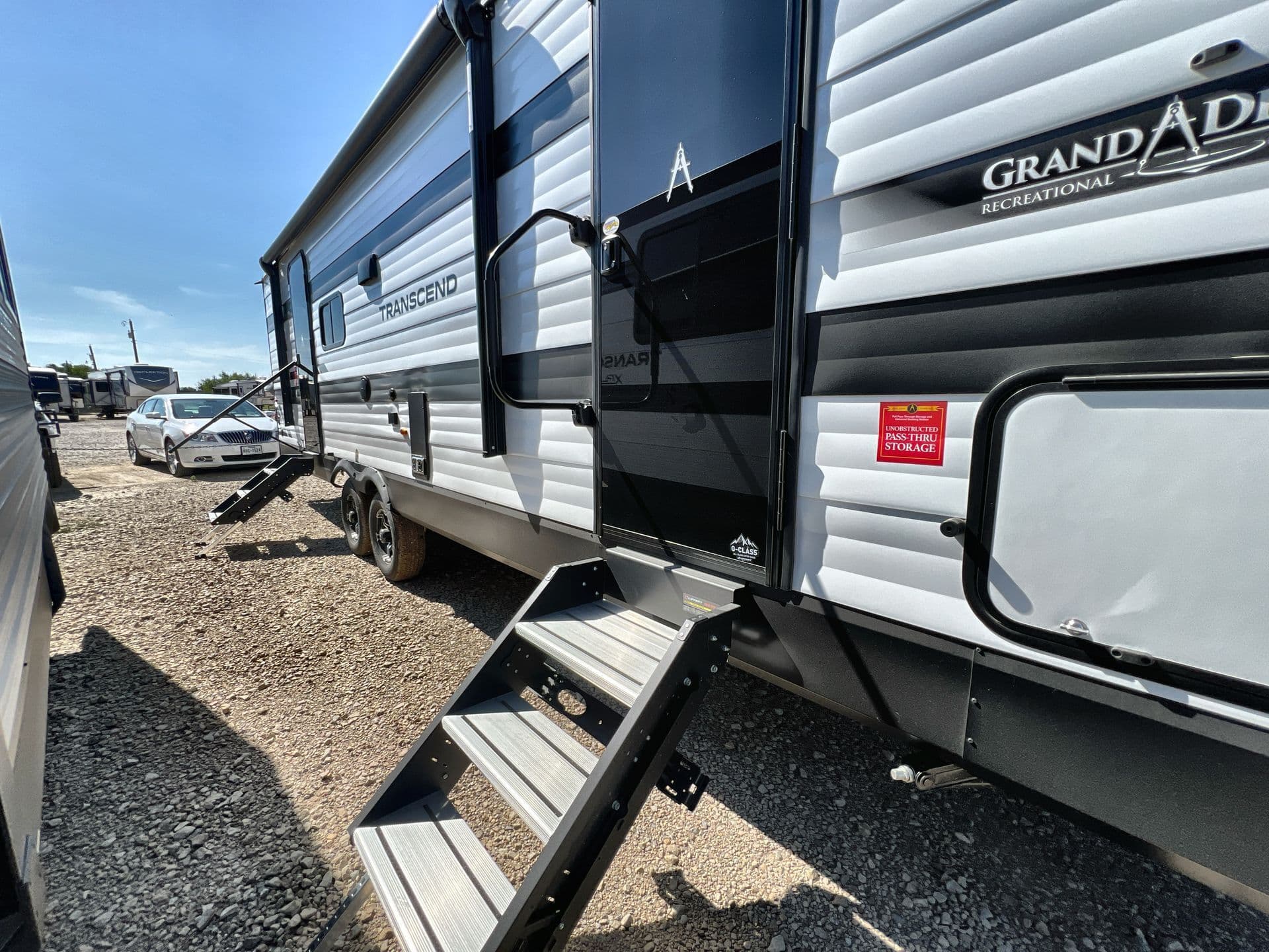 2026 Grand Design 2026 Grand Design Transcend - thumbnail 12