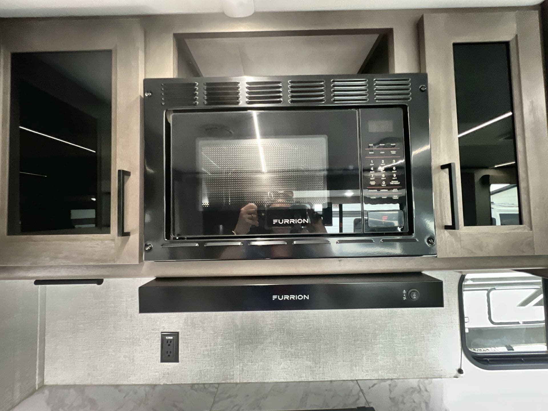 2026 Grand Design 2026 Grand Design Transcend - thumbnail 21