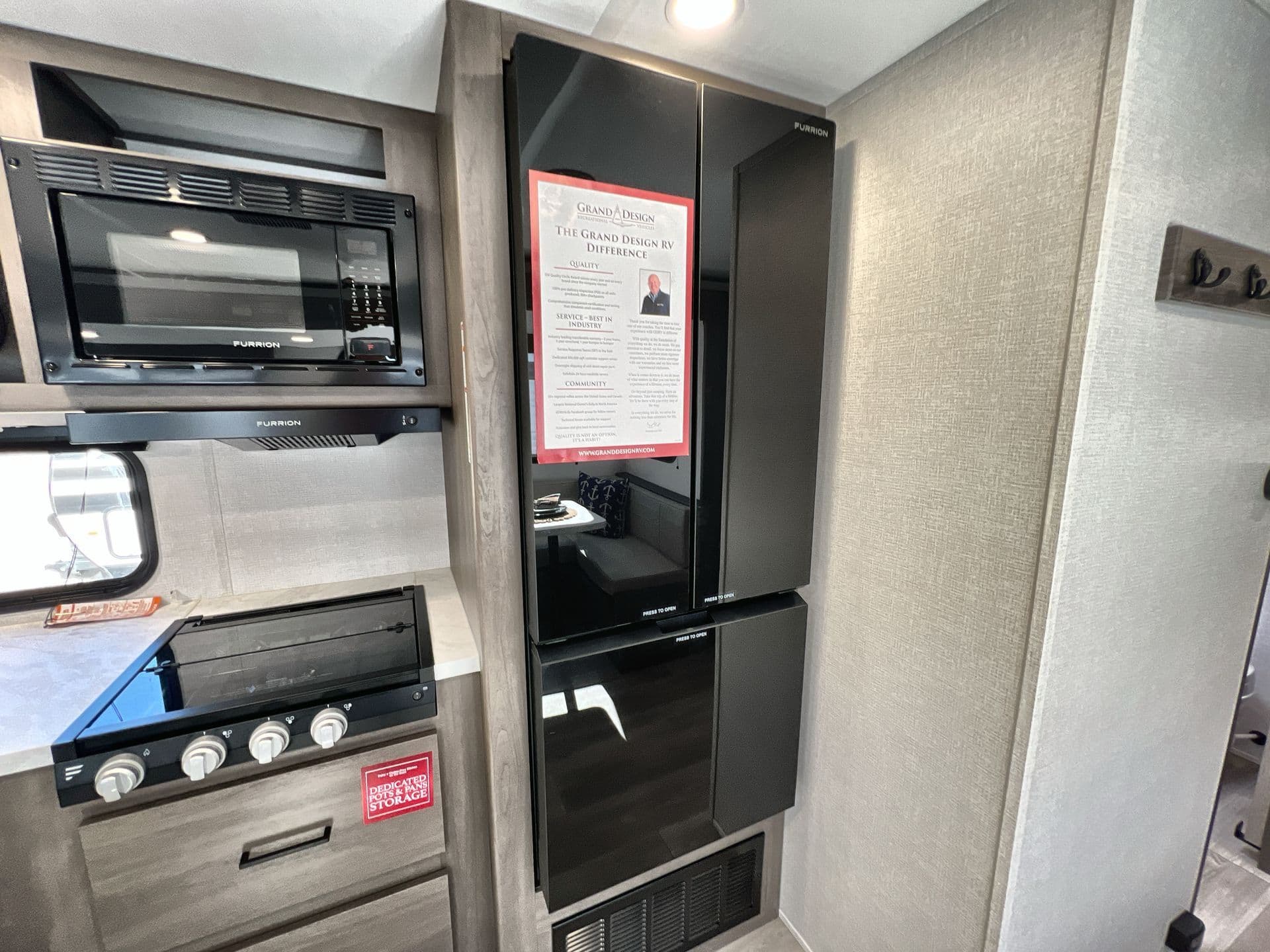 2026 Grand Design 2026 Grand Design Transcend - thumbnail 19