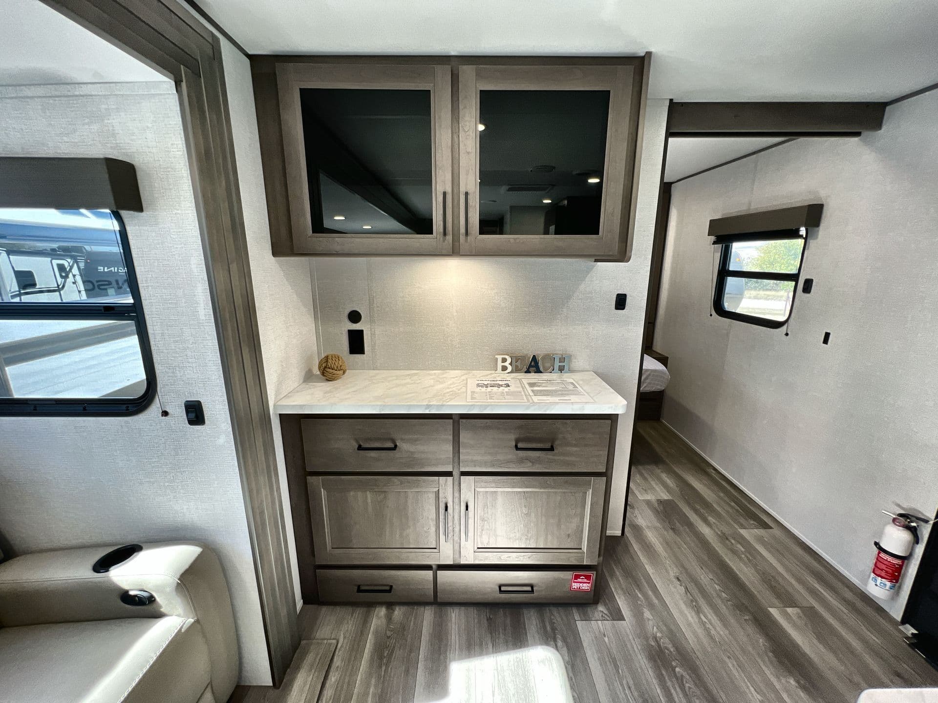 2026 Grand Design 2026 Grand Design Transcend - thumbnail 25