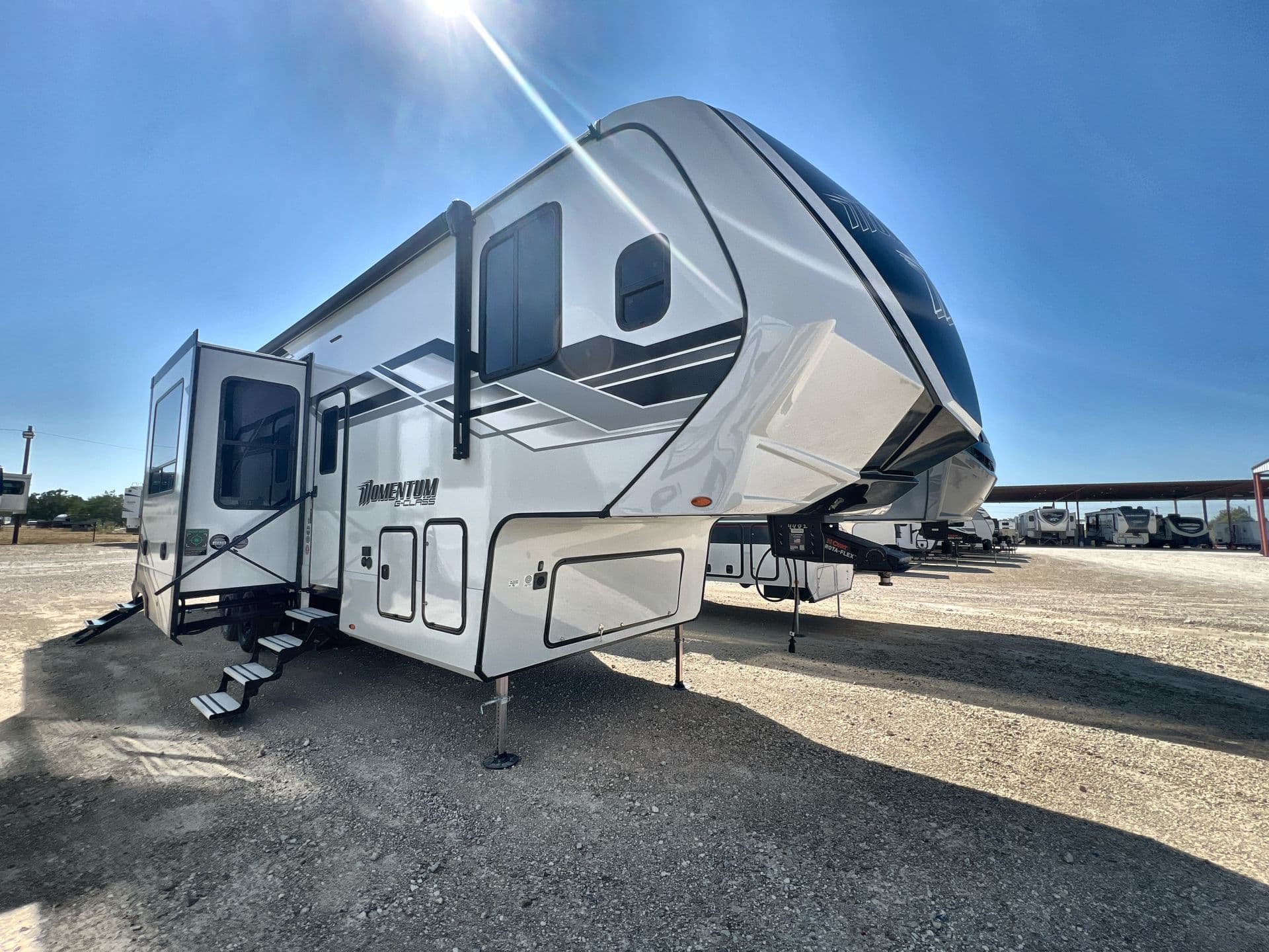 2026 Grand Design MOMENTUM G-CLASS 350G