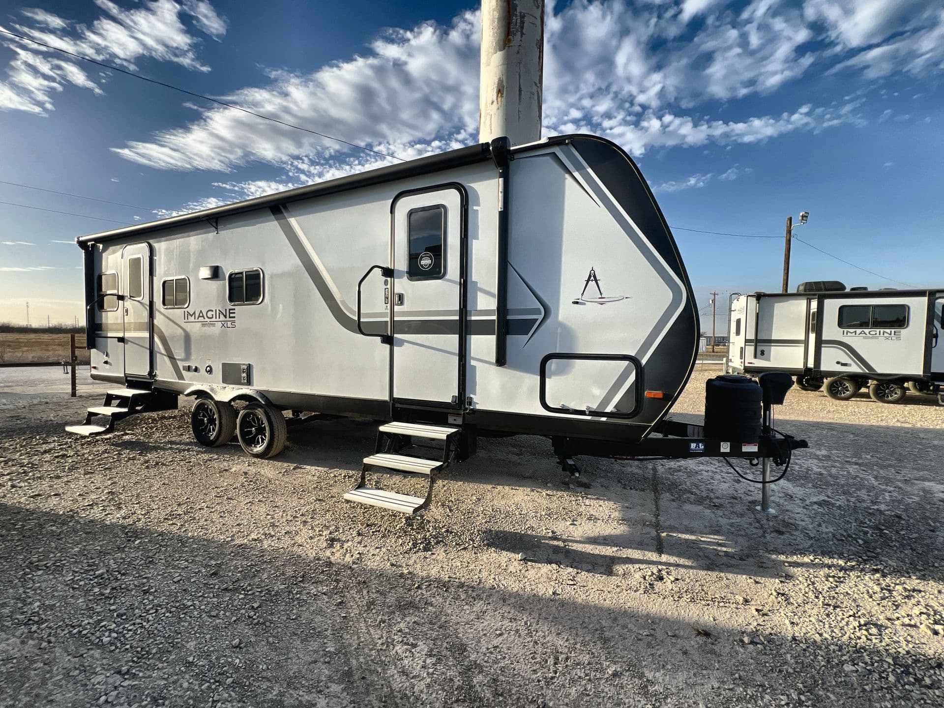 2026 Grand Design Imagine XLS 25RLE
