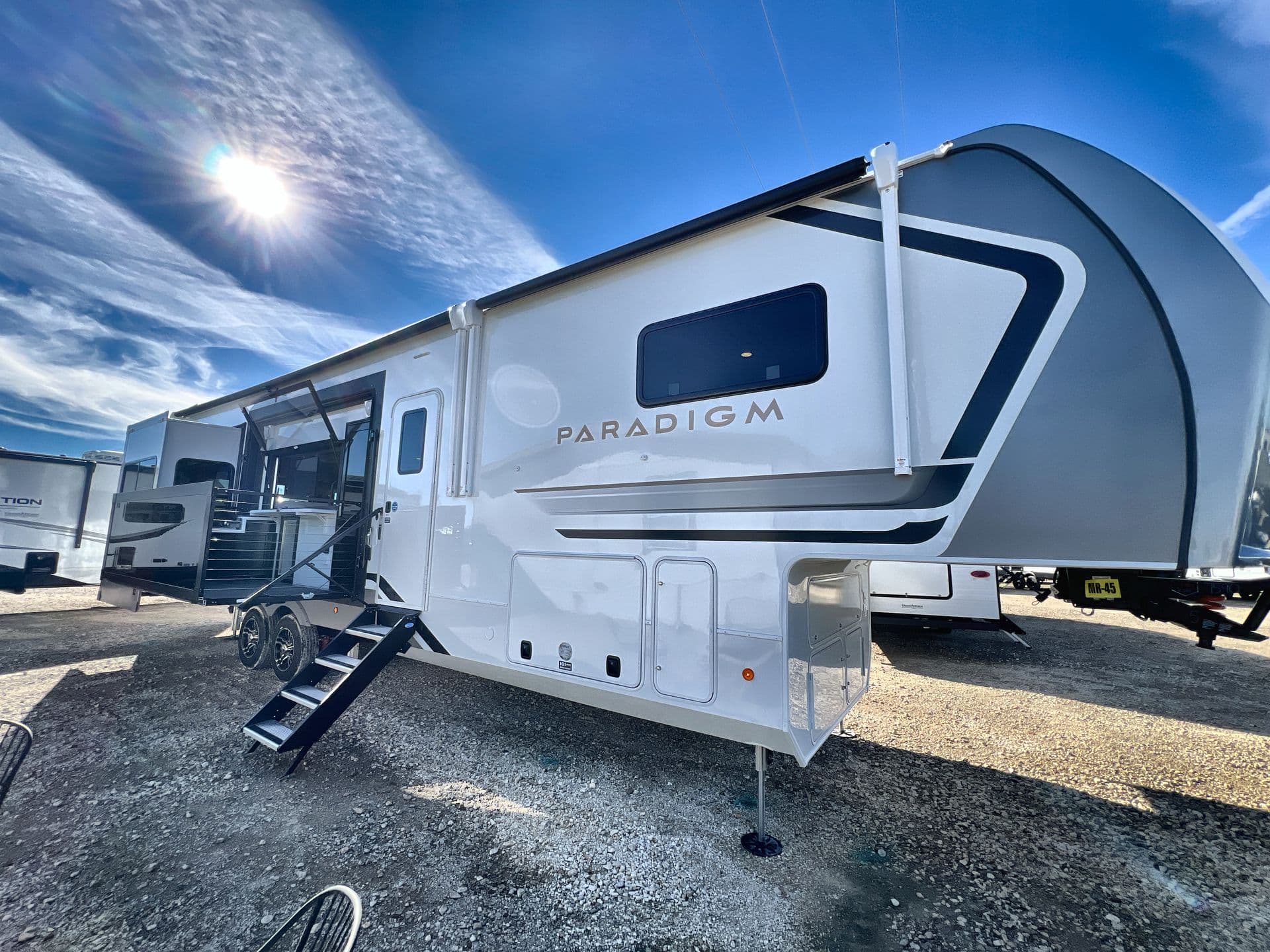 2026 Alliance RV Paradigm 388SP